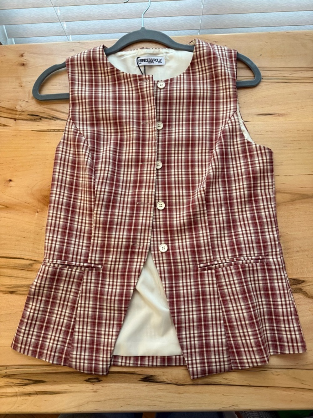 Princess Polly Women’s Burgundy Plaid Sleeveless Button-Front Topped